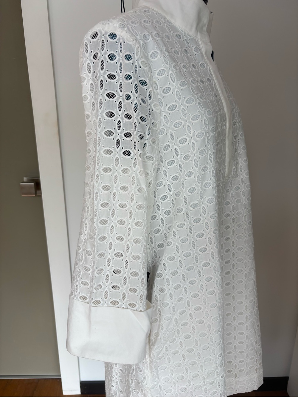 Tuckernuck Megan White Eyelet Shift Dress M N - Picture 5 of 14